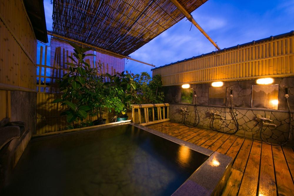 Hotel Koraku Beppu Εξωτερικό φωτογραφία